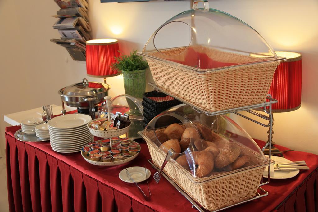 Hotel Garni Morettina Brissago Kültér fotó
